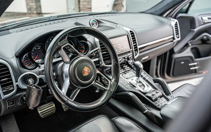 Porsche Cayenne cena 199900 przebieg: 126000, rok produkcji 2015 z Szczecin małe 497